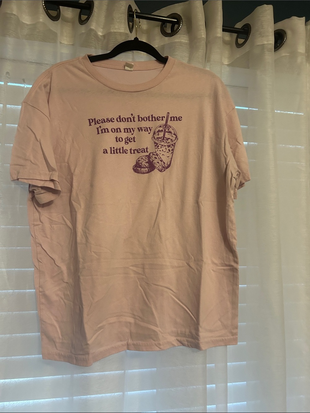 Women’s Light Pink Graphic Tee with sweet treat & Drink Print